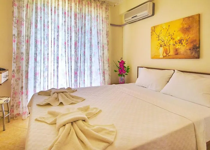 فيلة Calis 3 Bedroom With Private Pool Hot Tub