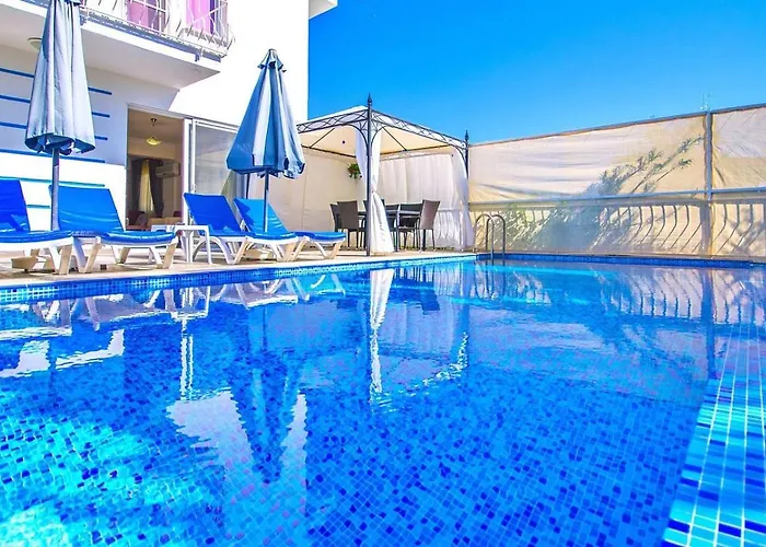 Calis 3 Bedroom With Private Pool Hot Tub * Fethiye
