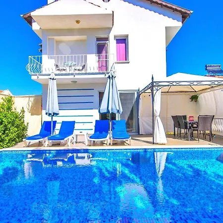 çalış 3 Bedroom With Private Pool Hot Tub * Fethiye
