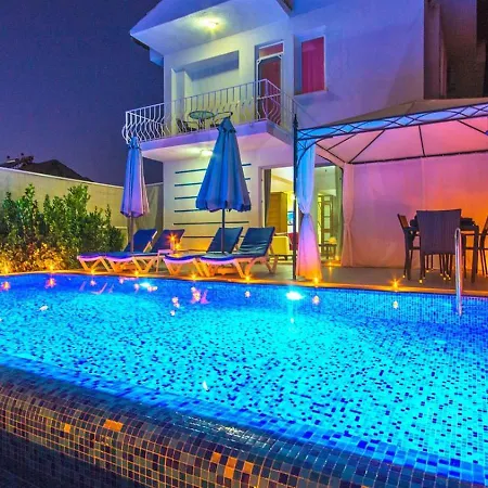 çalış 3 Bedroom With Private Pool Hot Tub * Fethiye