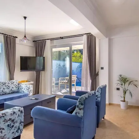 Villa Calis 3 Bedroom With Private Pool Hot Tub