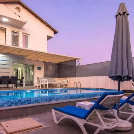 çalış 3 Bedroom With Private Pool Hot Tub * Fethiye