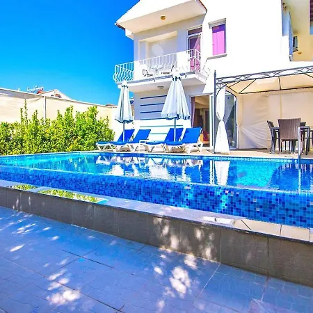 çalış 3 Bedroom With Private Pool Hot Tub Villa