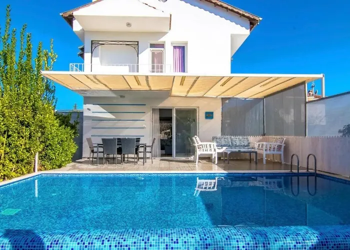 ヴィラ Calis 3 Bedroom With Private Pool Hot Tub *