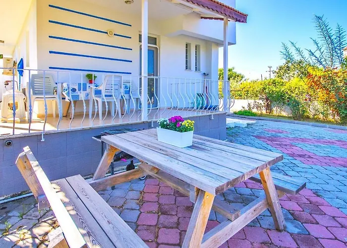 Calis 3 Bedroom With Private Pool Hot Tub フェティエ